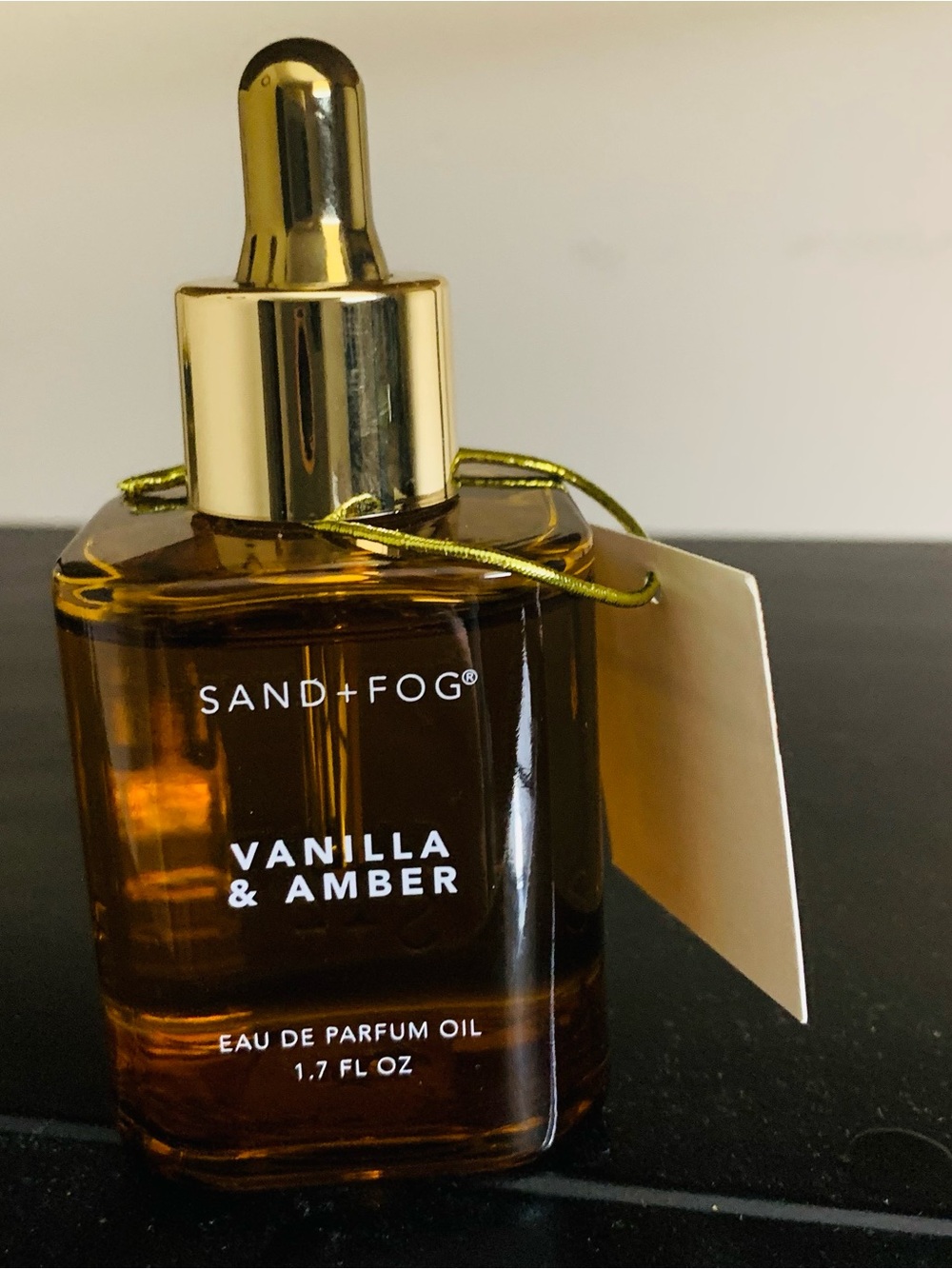 SAND+FOG Vanilla & Amber Eau de Parfum Oil - Amber Bottle